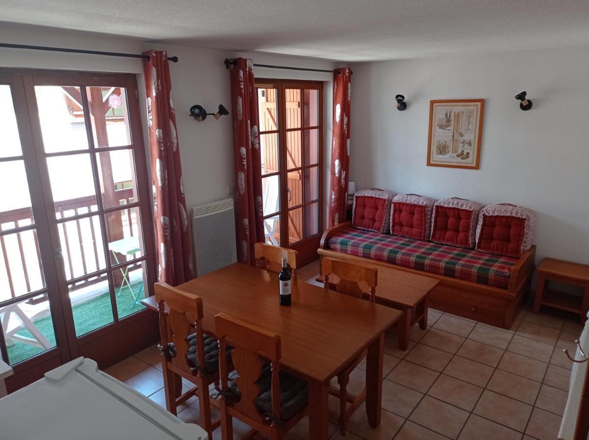 Agreable Appartement Avec Balcon Dans Residence Calme Cauterets Exterior foto